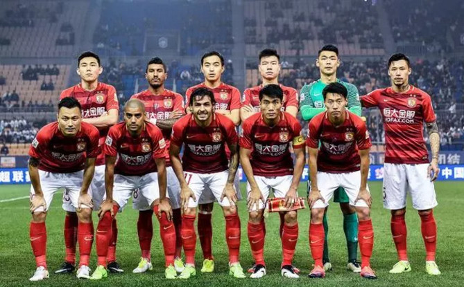 小绿龙与队 小绿龙与队